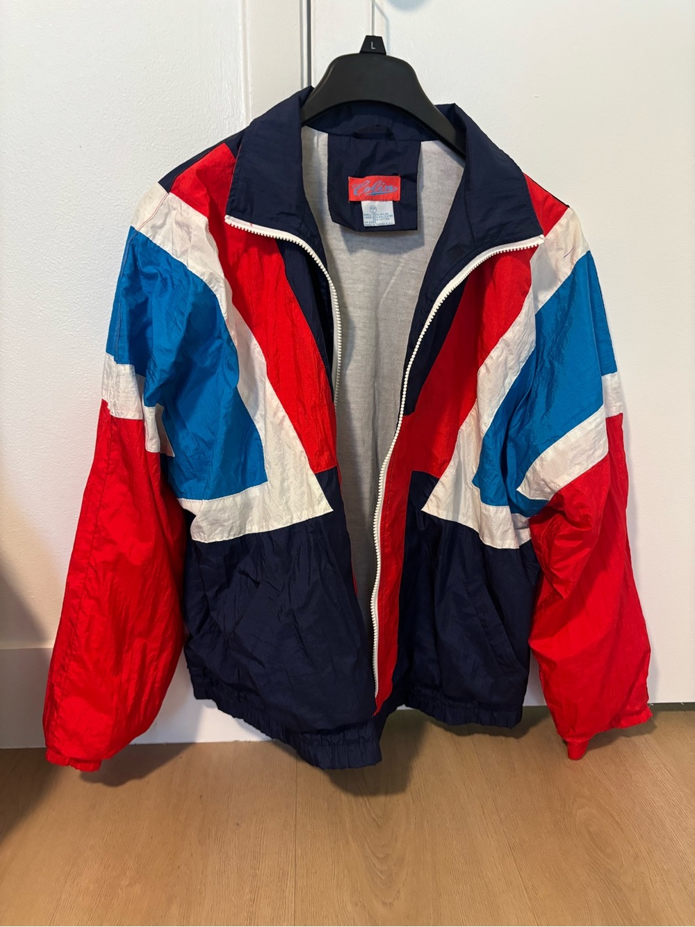 Colin Men's Vintage Windbreaker Jacket - Red / Blue / White